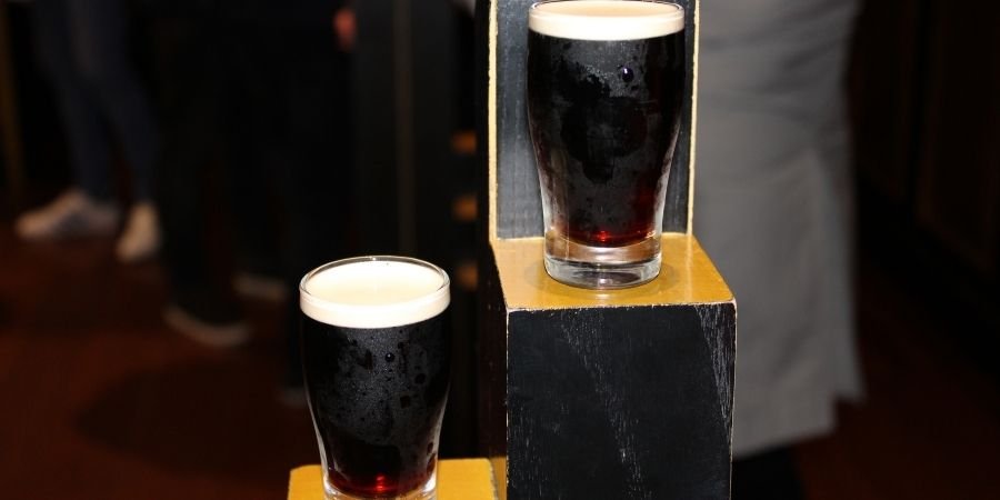 elaboración de la cerveza en Fábrica Guinness Dublín