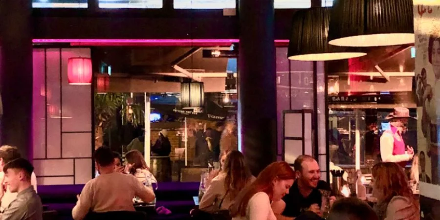 Karaoke Dublín Ukiyo Bar