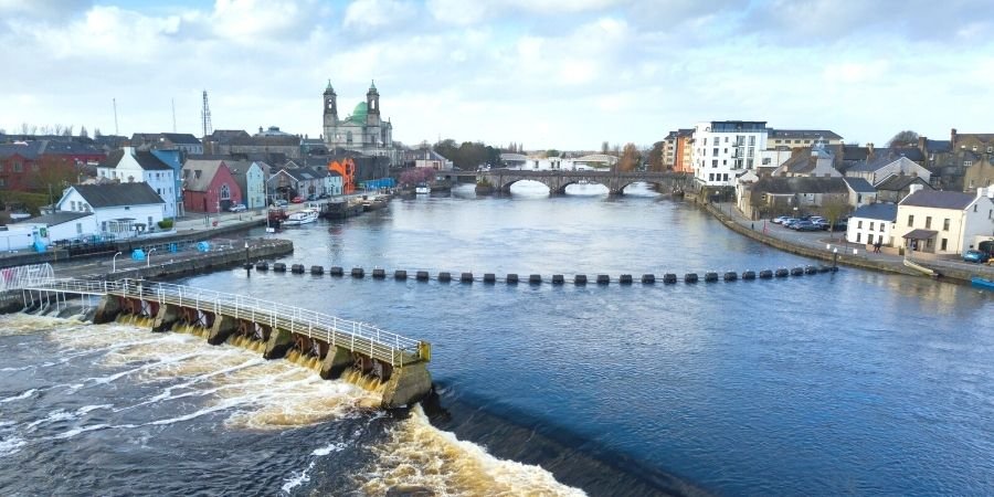 Pueblos Que Ver en Irlanda rio Shannon