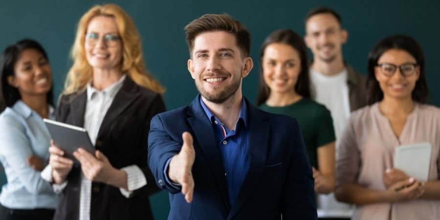 contratar a estudiante de Ingles