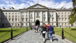 Educación de inglés en institución académica Mejores escuelas para estudiar inglés en Irlanda ¿Cómo quedarse en Irlanda como Estudiante Universitario?