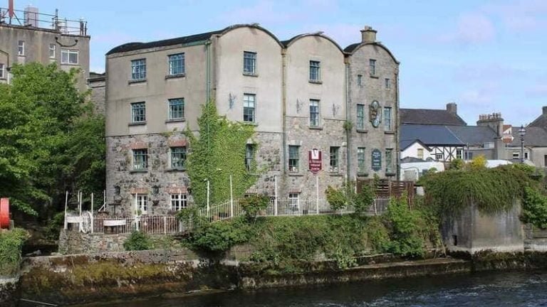 escuela de ingles en galway bridgemills