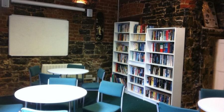 salón Limerick Language Centre