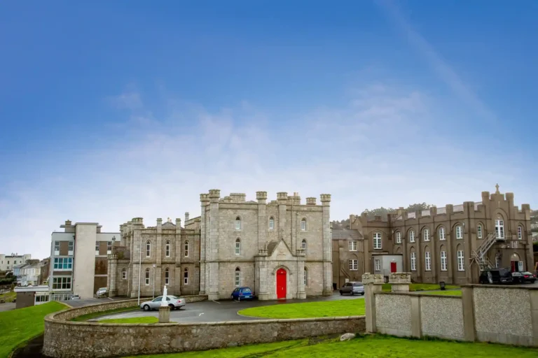 Escuela de Inglés en Irlana Frances King